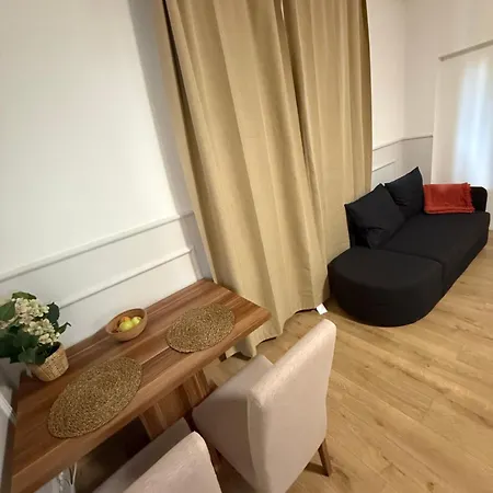 7csakra Vendeghaz سنتيندري