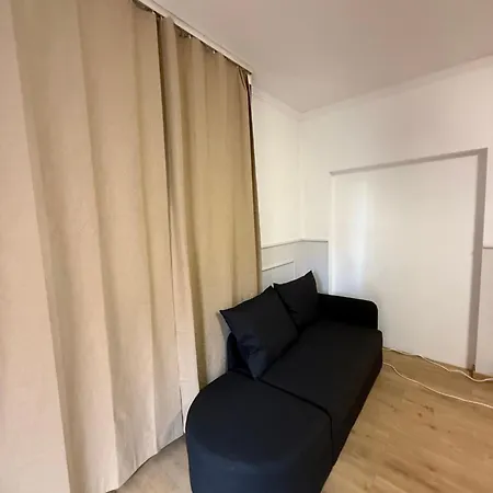 7csakra Vendeghaz شقة سنتيندري